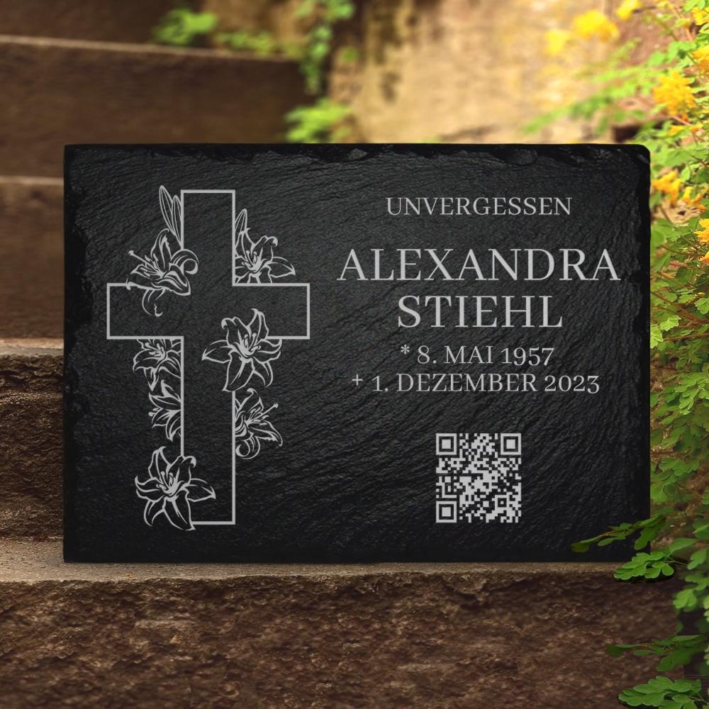 Gedenkstein Tafel aus Schiefer mit QR-Code für digitale Gedenkseite | Von MEMORIAM