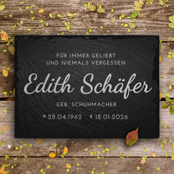 Laden Sie das Bild in den Galerie-Viewer, Grabsteinplatte aus Schiefer für Erd- und Urnengrab inkl. Beschriftung. MEMORIAM Gedenktafeln.