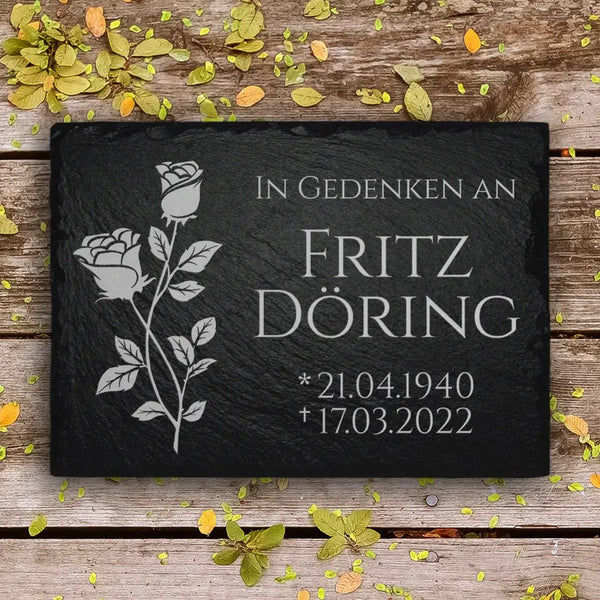 Laden Sie das Bild in den Galerie-Viewer, Grabplatte 20x30 cm mit Rose & Inschrift von MEMORIAM.