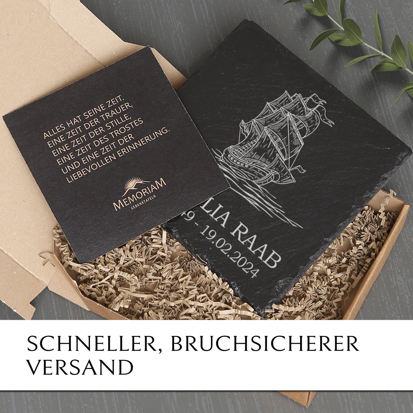 Grabsteinplatte aus Schiefer für Urnengrab mit Segelschiff von MEMORIAM.