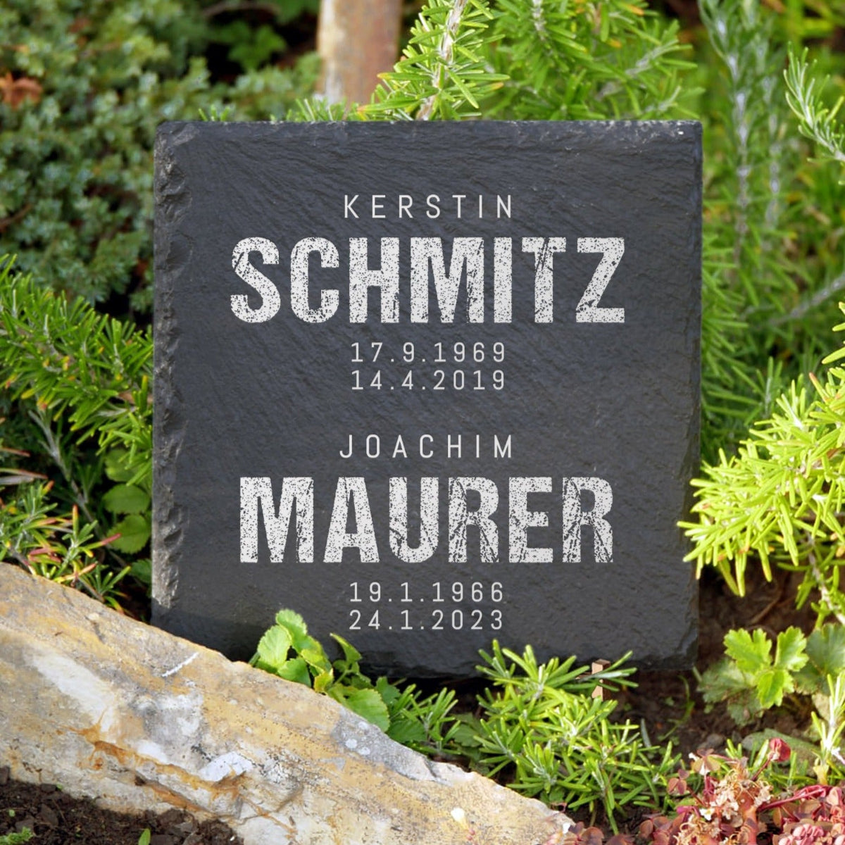 Grabstein aus Schiefer für Doppel- und Einzelgrab von MEMORIAM Gedenktafeln.