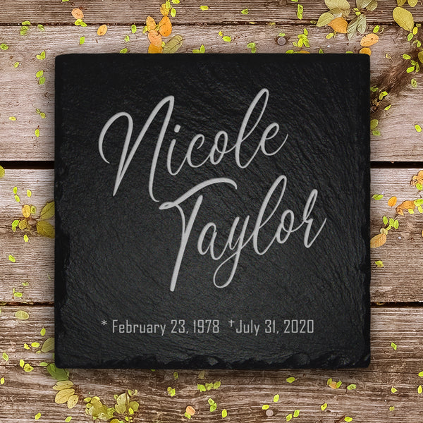 Laden Sie das Bild in den Galerie-Viewer, Kleine Grabplatte - direkt nach Beerdigung platzierbar | MEMORIAM.