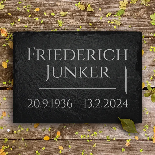 Urnengrab Grabplatte in 20x30 oder 30x40 cm von MEMORIAM Gedenktafeln.