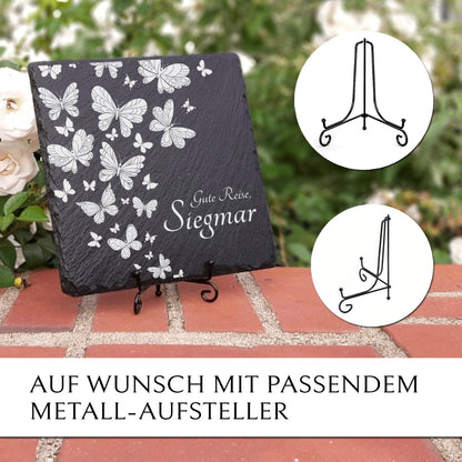 Grabstein / Liegeplatte aus Schiefer mit Schmetterling Gravur & Beschriftung  | MEMORIAM Gedenktafeln.