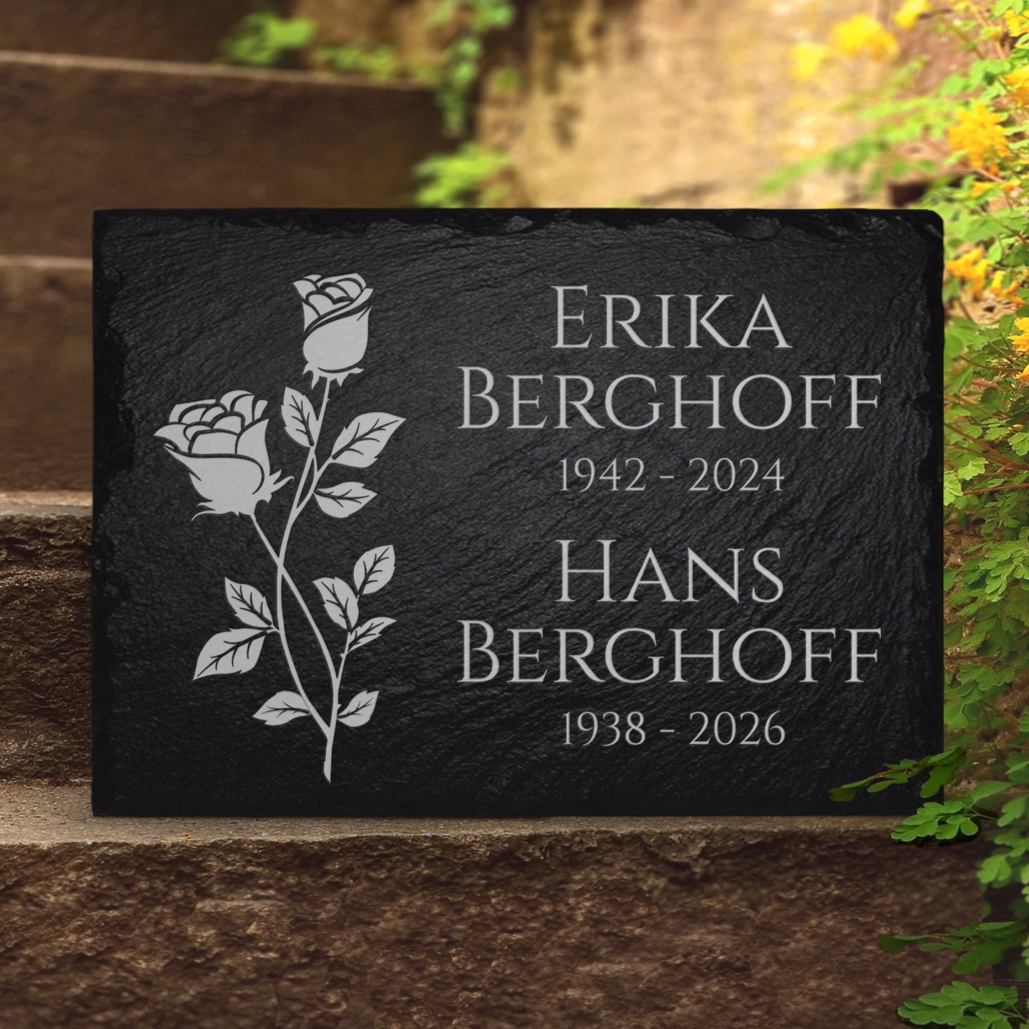 Grabplatte Rose in 40x30 cm für Doppel- und Familiengrab von MEMORIAM Gedenktafeln.