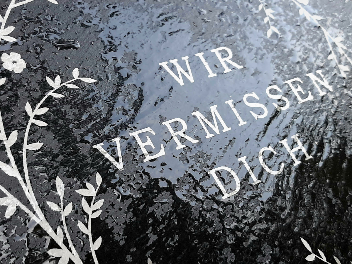 Imprägnier-Mittel für Schiefer Grabplatten und Gedenktafel von Memoriam.