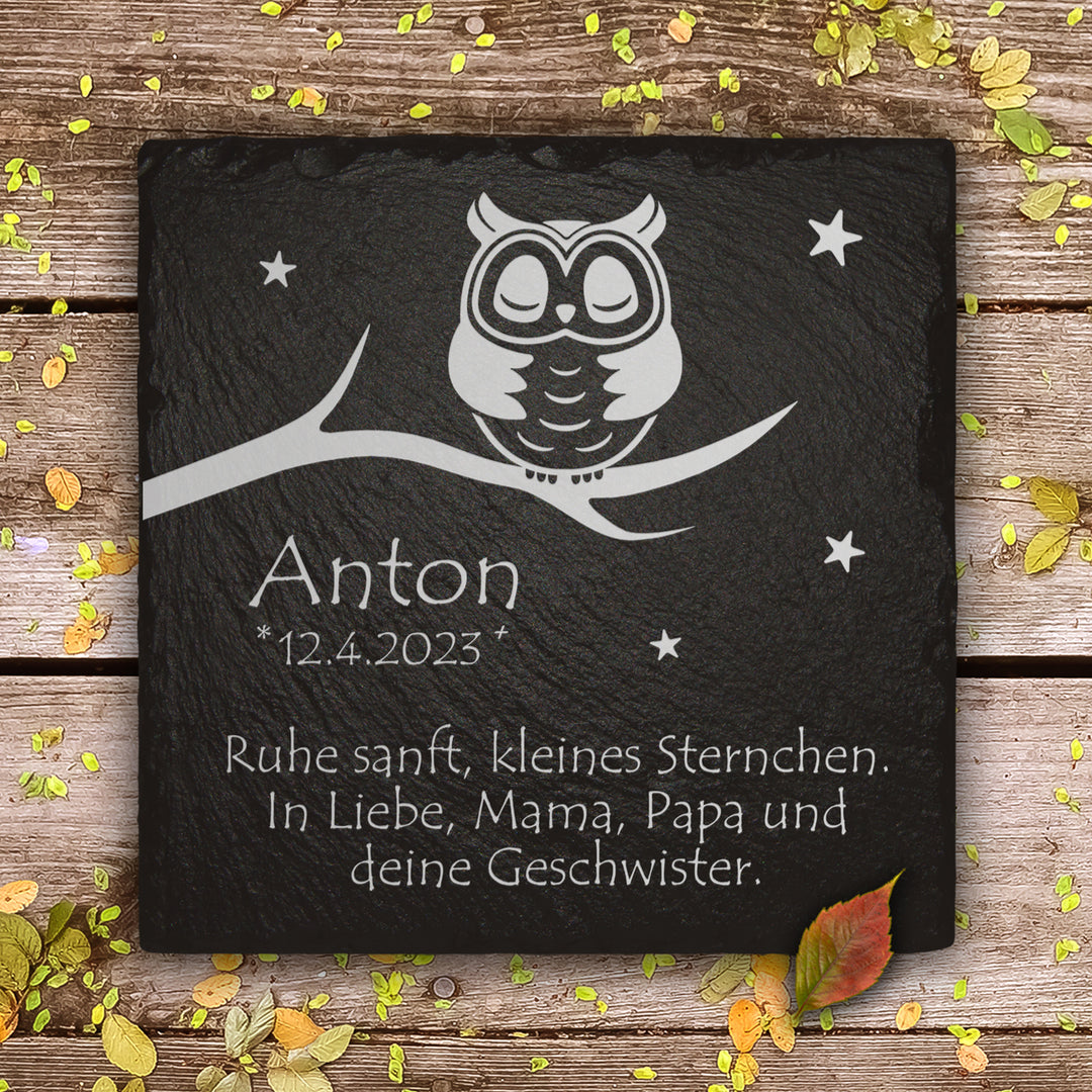 Sternenkind Grabtafel mit kleiner Eule und Beschriftung - von MEMORIAM Gedenktafel.