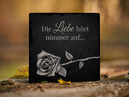 Grab Dekoration aus Schiefer | Gravur Motiv Rose | MEMORIAM Gedenktafeln
