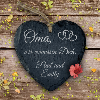 Schiefer Herz mit Gravur / Text nach Wunsch. Wetterfeste Grabdeko und Grabschmuck von MEMORIAM.